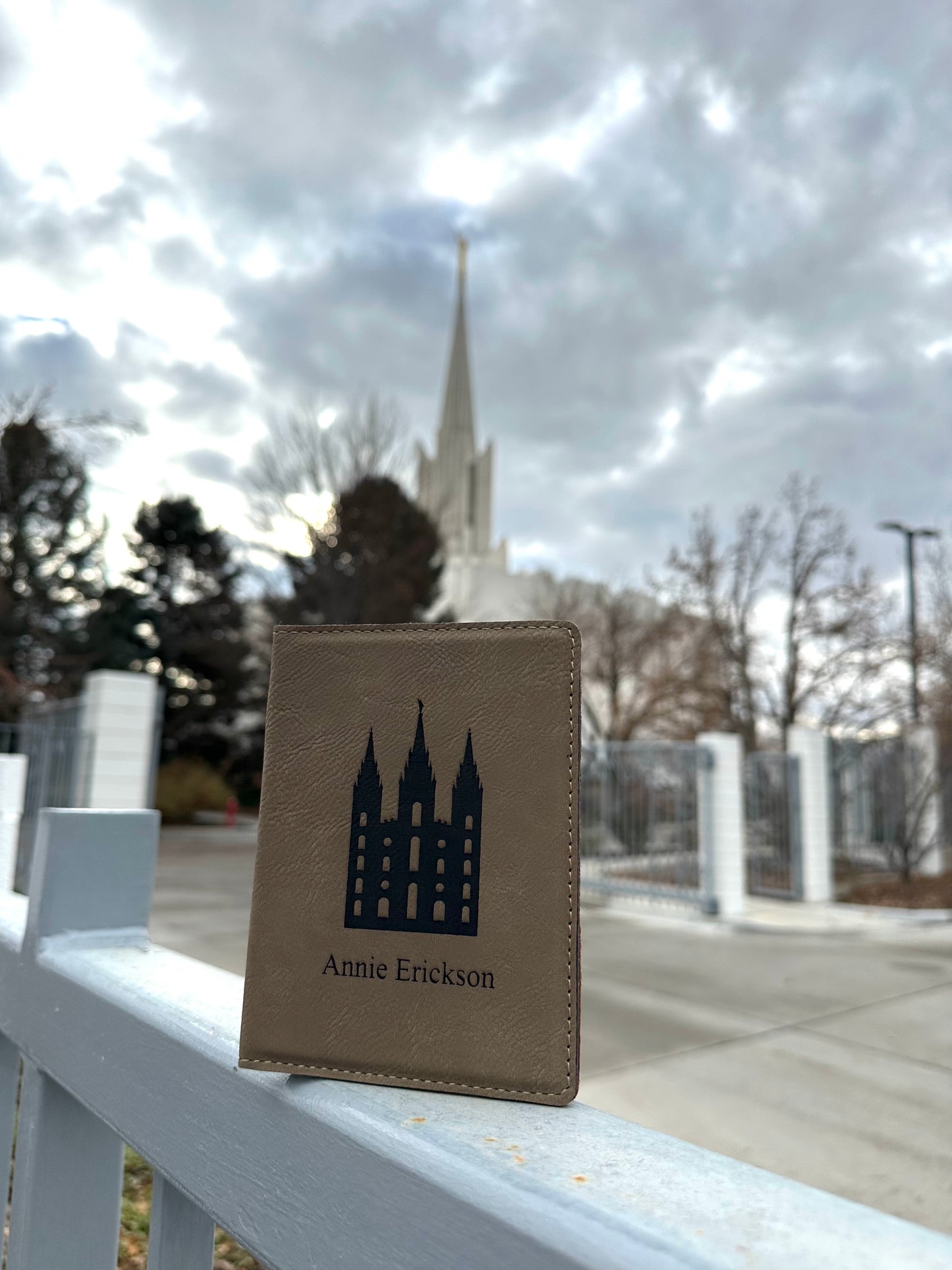 Temple Name/Recommend Holder